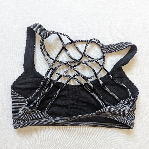 LULULEMON Free To Be Bra (Wild) Wee Are From Space Dark Carbon Ice Grey Size 4 - Picture 8 of 9